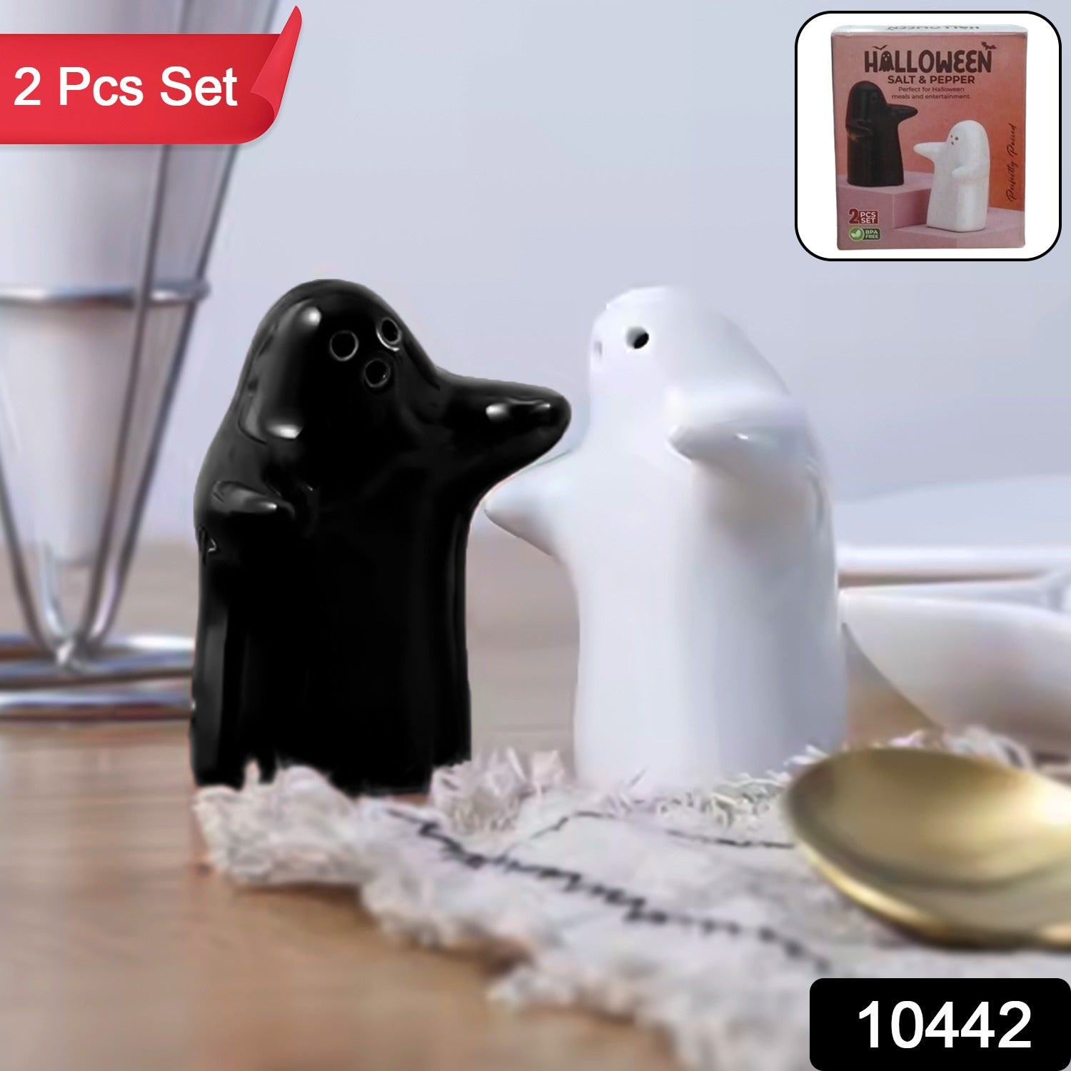 Ceramic Salt And Pepper Seasoning And Spice Shakers Cute (2 Pcs Set) Ceramic Salt And Pepper Seasoning And Spice Shakers Cute (2 Pcs Set)